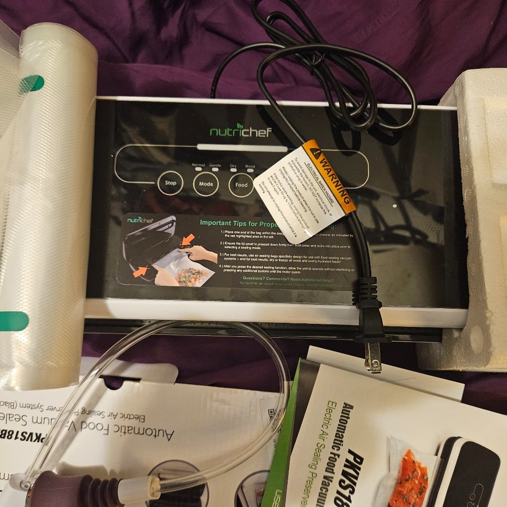 Nutrchef vacuum sealer food storage